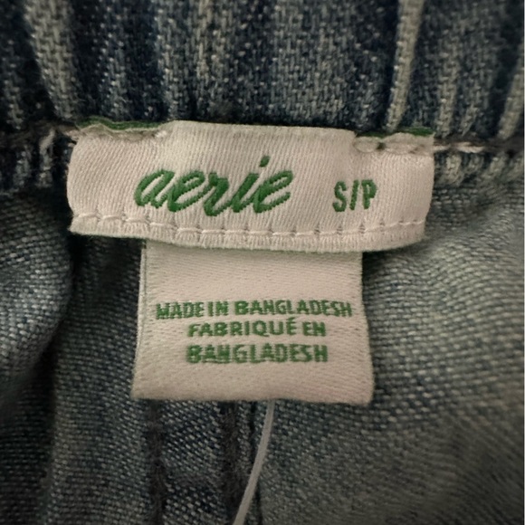 Aerie Distressed Light Blue Jeans / Joggers size S - Picture 4 of 7
